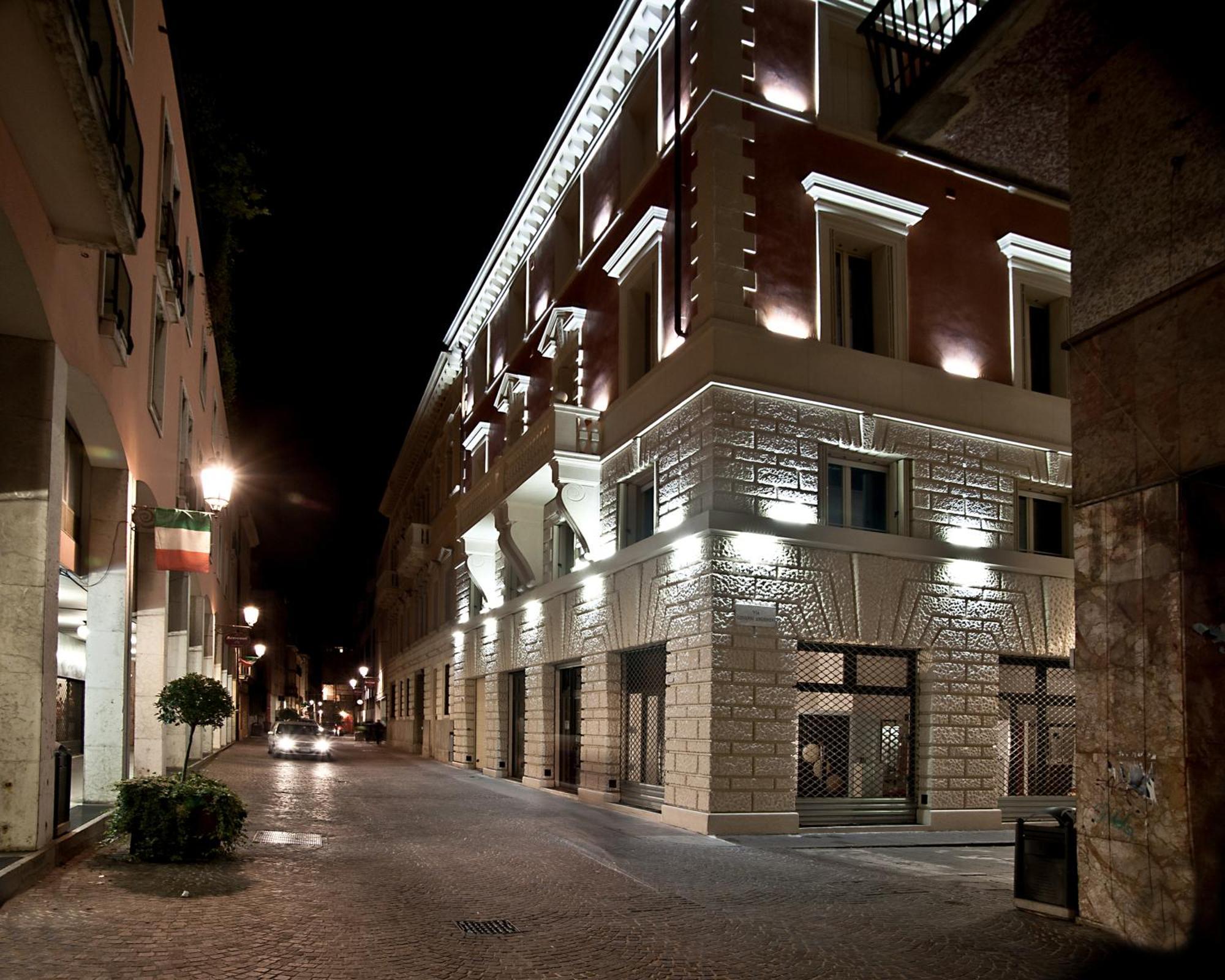 Le Camp Suite & Spa Padova Esterno foto