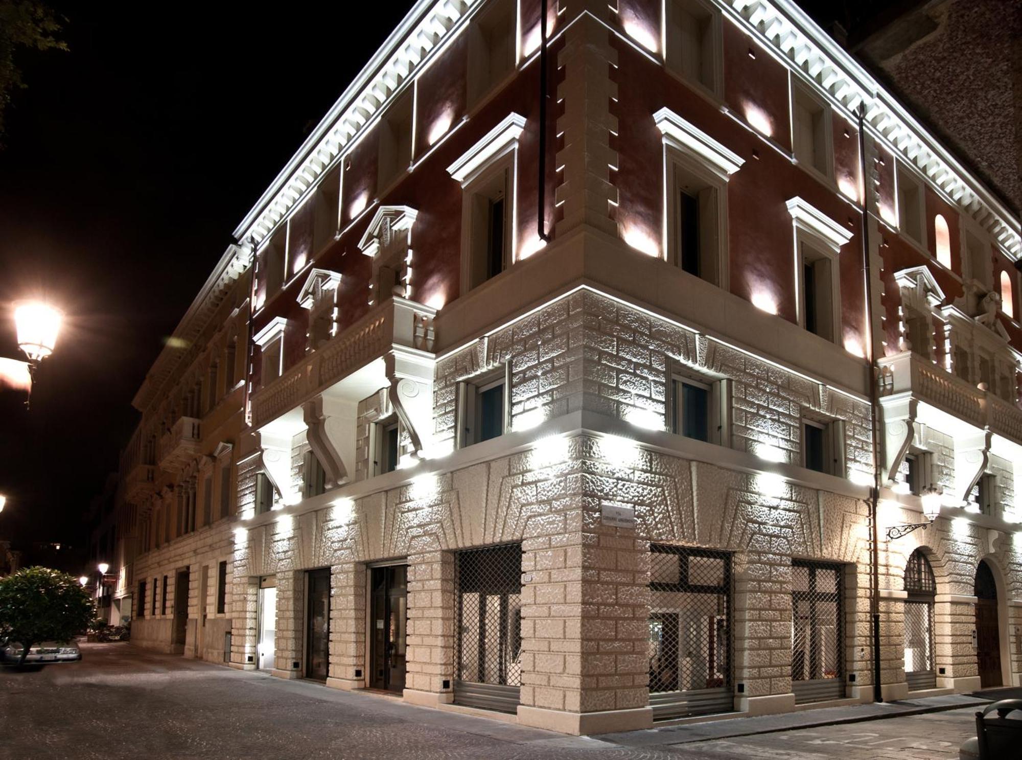 Le Camp Suite & Spa Padova Esterno foto
